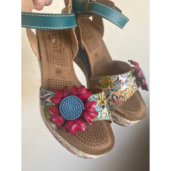 L'Artiste Annmarie Wedge Sandals - Picture 2 of 10